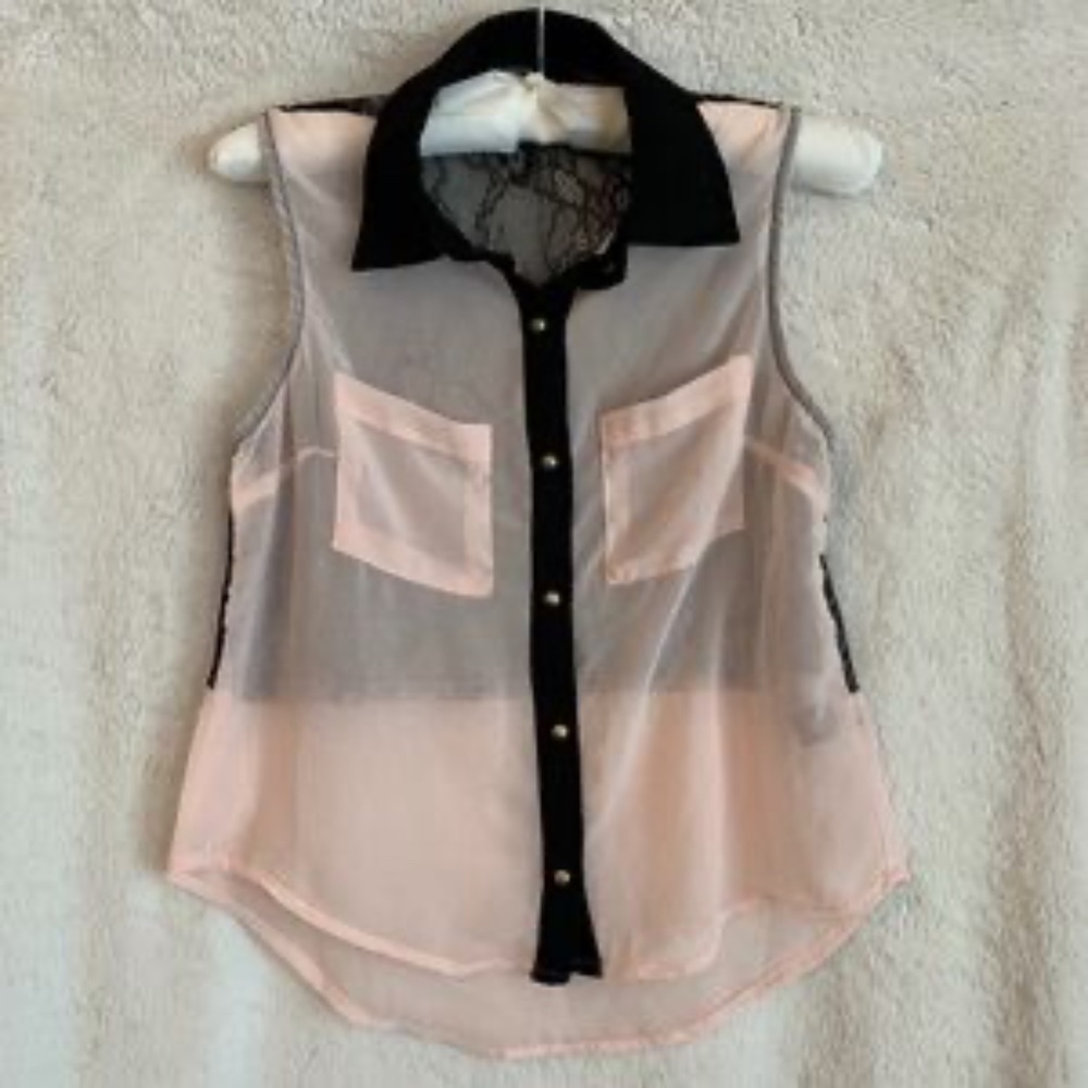 Pink Sheer Sleeveless Top With Black Lace Back Button Up Collar Size Small - Picture 5 of 5